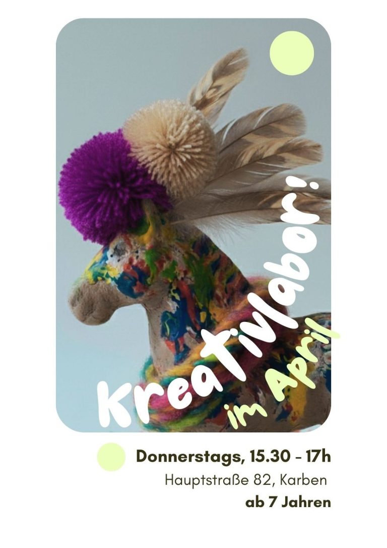 Kinderkunst, prozessorientiert, Kunstpädagogik Bunt bemalter, dekorativer Pferdekopf mit einem lila Pompon, daneben steht „Kreativlabor!" Kinderkunst, prozessorientiert, Kunstpädagogik